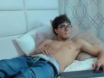 thommas_white from Chaturbate is Freechat