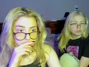 violeti_meow from Chaturbate is Group