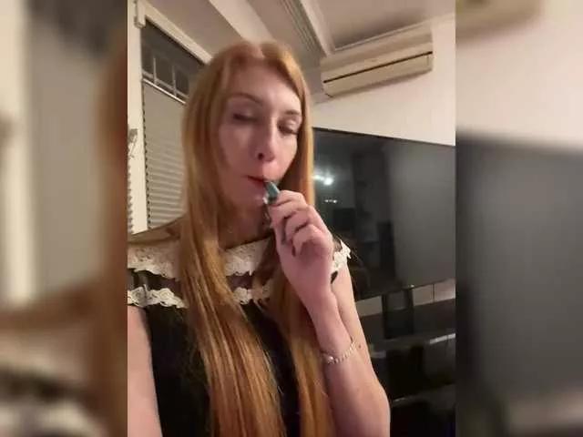 AnnaMaks12 from BongaCams