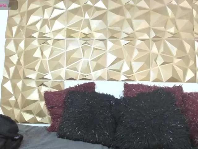 danaylia from BongaCams