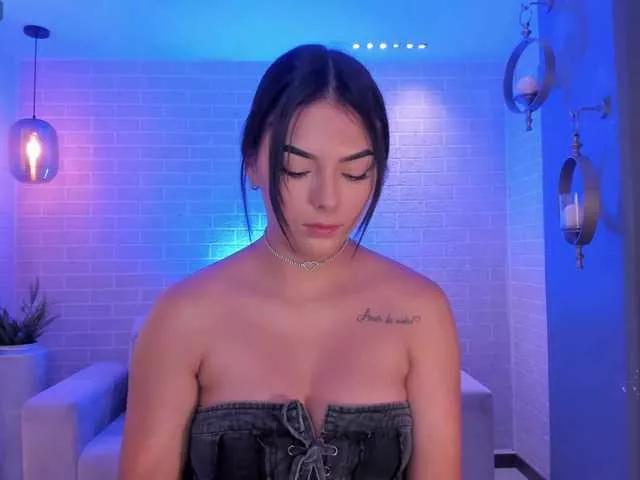DannaGibbs from BongaCams