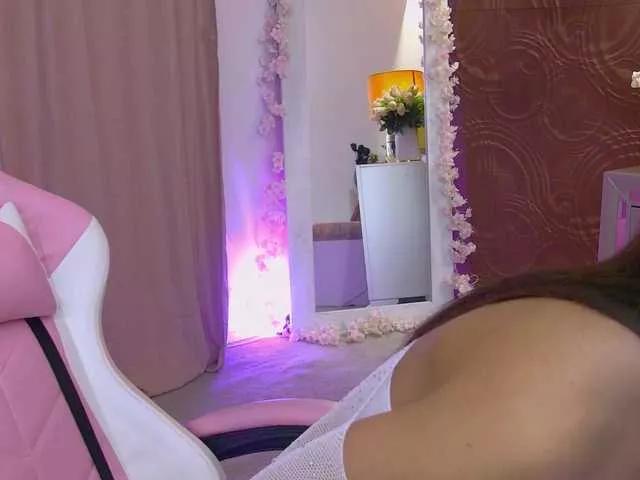IrisMonn from BongaCams