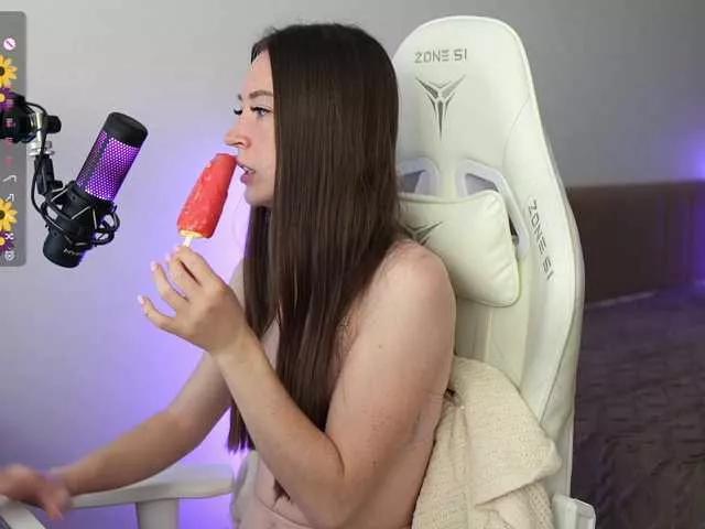 lollipop-o from BongaCams
