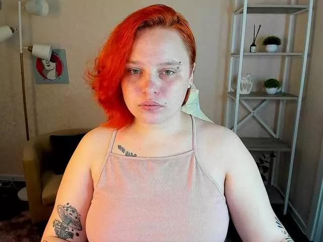 Looly-Rise from BongaCams