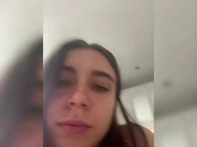 pizzahubb from BongaCams