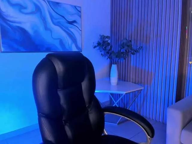 SamanthaKlein from BongaCams