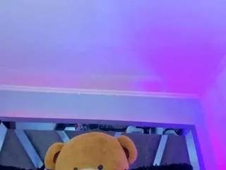 allijadid from CamSoda