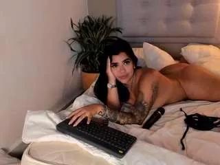ambarphoenix from CamSoda