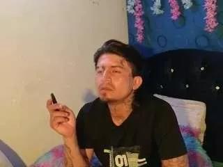 andresbigger from CamSoda