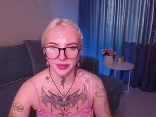 annetenet from CamSoda