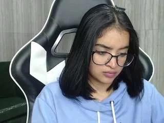 clementine-t from CamSoda