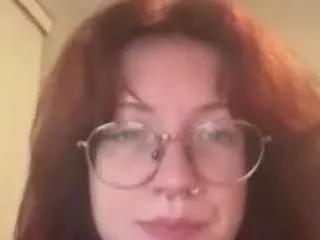 cummymochi from CamSoda