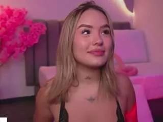fernanda-c from CamSoda