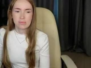 harrietheston from CamSoda