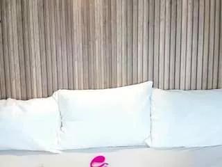 helenaroos from CamSoda