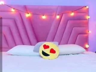 innocenthazel from CamSoda