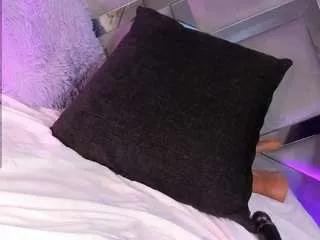 irishott from CamSoda