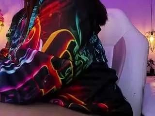 jhiinny-brownn from CamSoda
