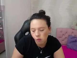 laura-silva from CamSoda