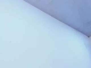 laura-summer from CamSoda