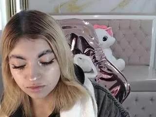 lili-conor-s from CamSoda