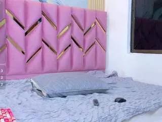 littleissues from CamSoda