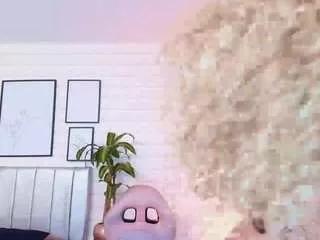 lizzie-evans from CamSoda