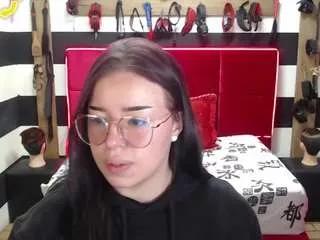 marian-ran from CamSoda