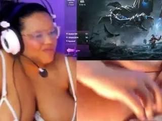 mhia-rey from CamSoda