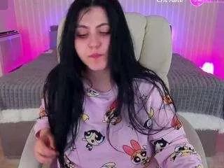 nanadaizy from CamSoda
