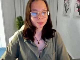 noora-moore from CamSoda