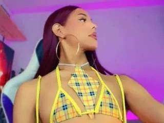 queen-violett1 from CamSoda