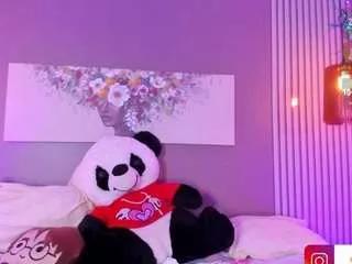 sarascoot from CamSoda