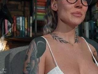solarkate from CamSoda