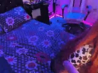 sophiecutegirl from CamSoda