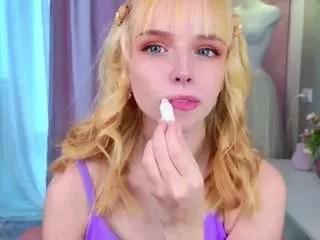 sunnyjane from CamSoda