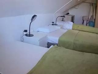voyeurcam-julmodels-bed-4 from CamSoda