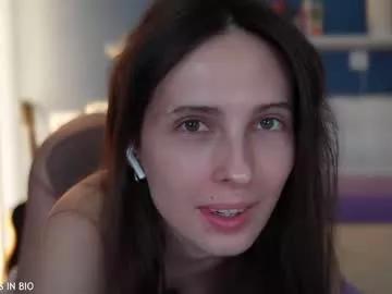 Naked Room 1mari_01 