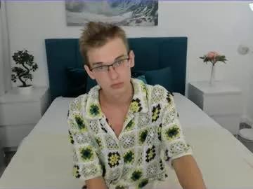 4ever_dude from Chaturbate
