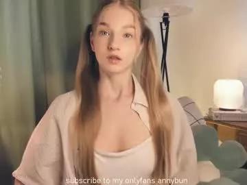 Naked Room _annybunny_ 
