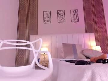 Naked Room _dakota_a 