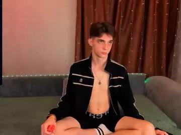 aaron_bang from Chaturbate