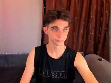 aaron_bang from Chaturbate