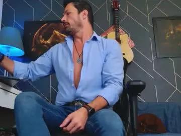 aaronbomer from Chaturbate