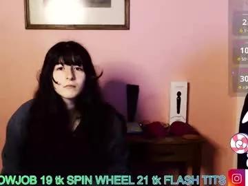 addictcouple2001 from Chaturbate
