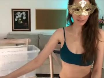 addieroseone from Chaturbate is Freechat