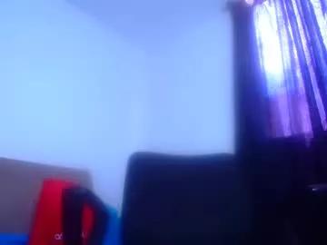 Naked Room aleska_dollx 