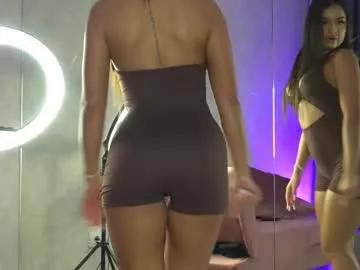 Naked Room alexxiskye 