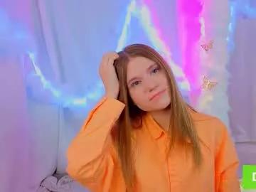 Naked Room alisia_spinnet 