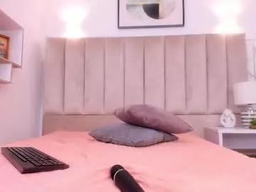 anniie_queen from Chaturbate